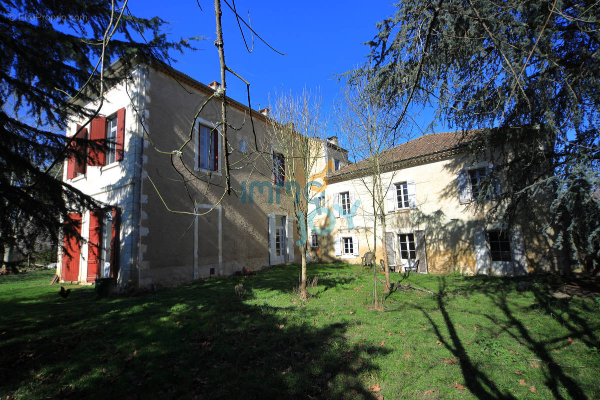 Maison à BEAUCAIRE