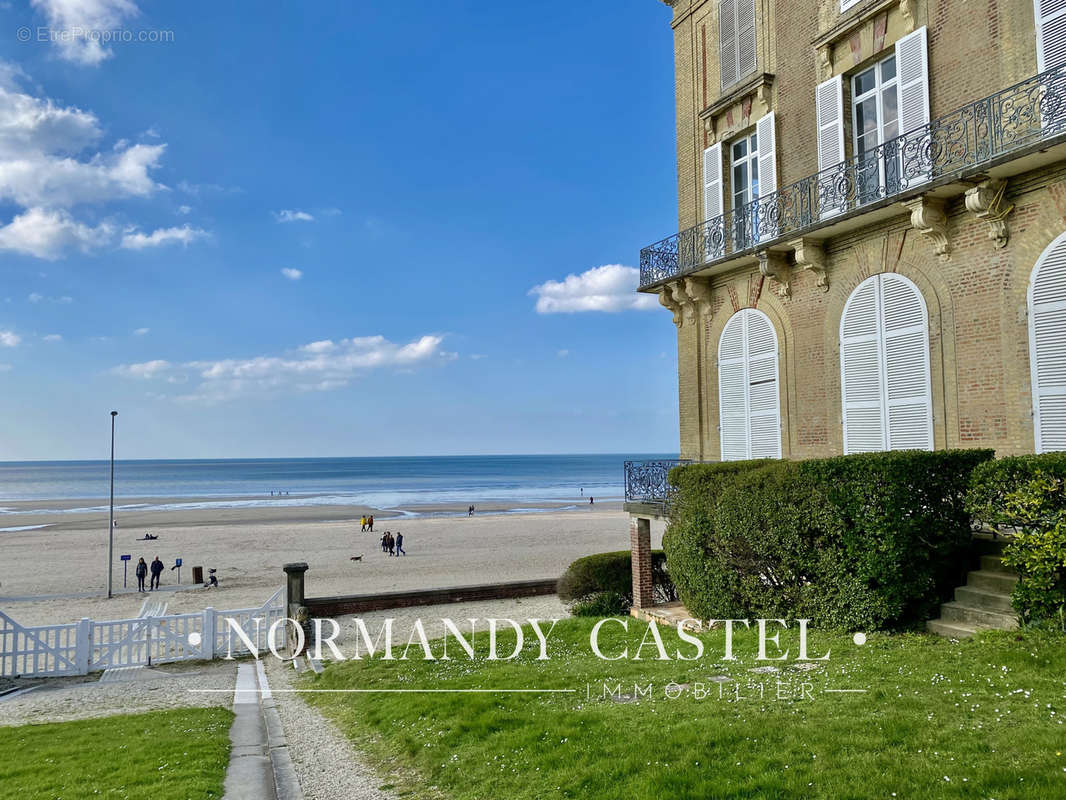 Appartement à TROUVILLE-SUR-MER