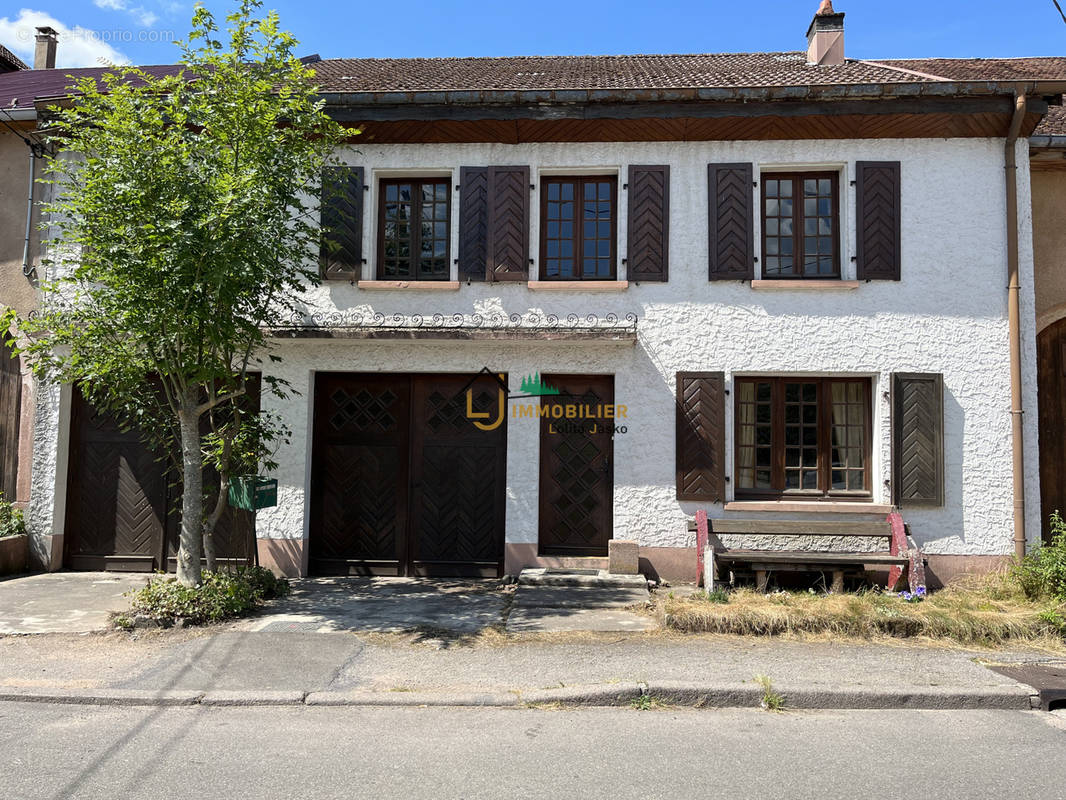 Maison à ALLARMONT