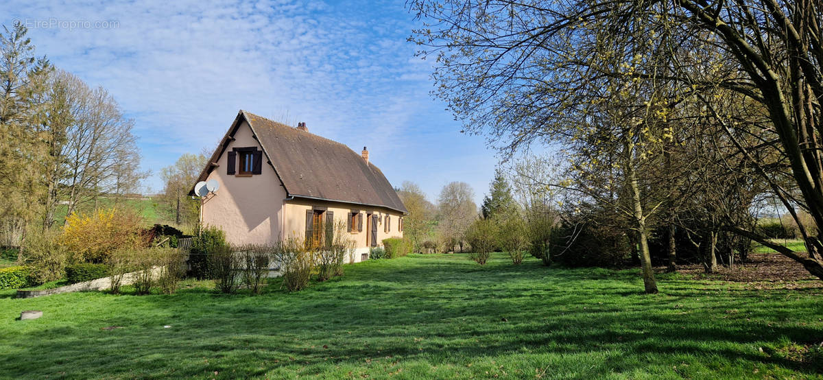 Maison à NEUFCHATEL-EN-BRAY