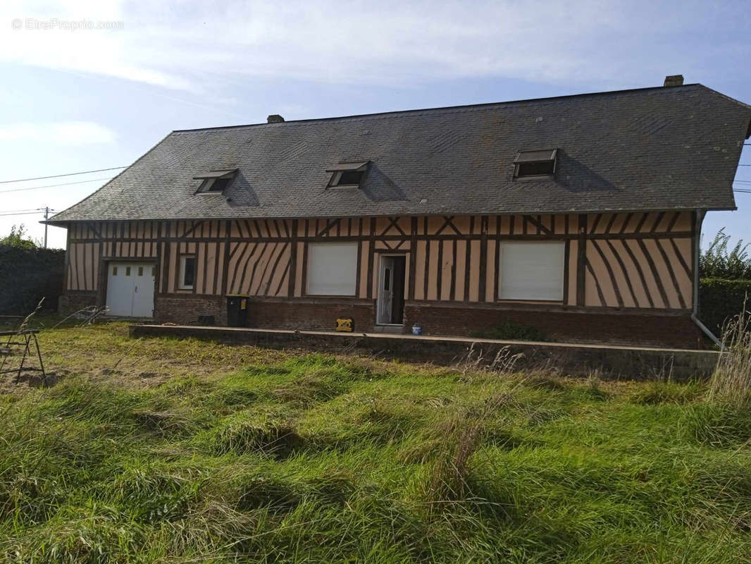 Maison à NEUFCHATEL-EN-BRAY