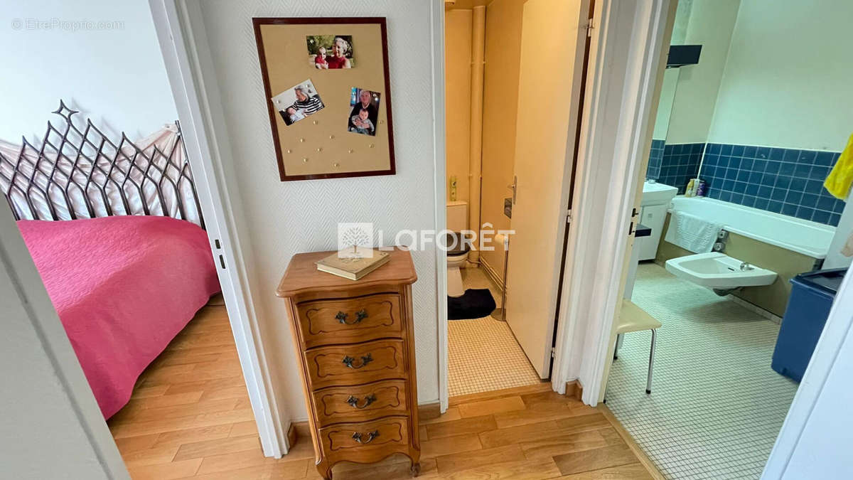 Appartement à PARIS-12E