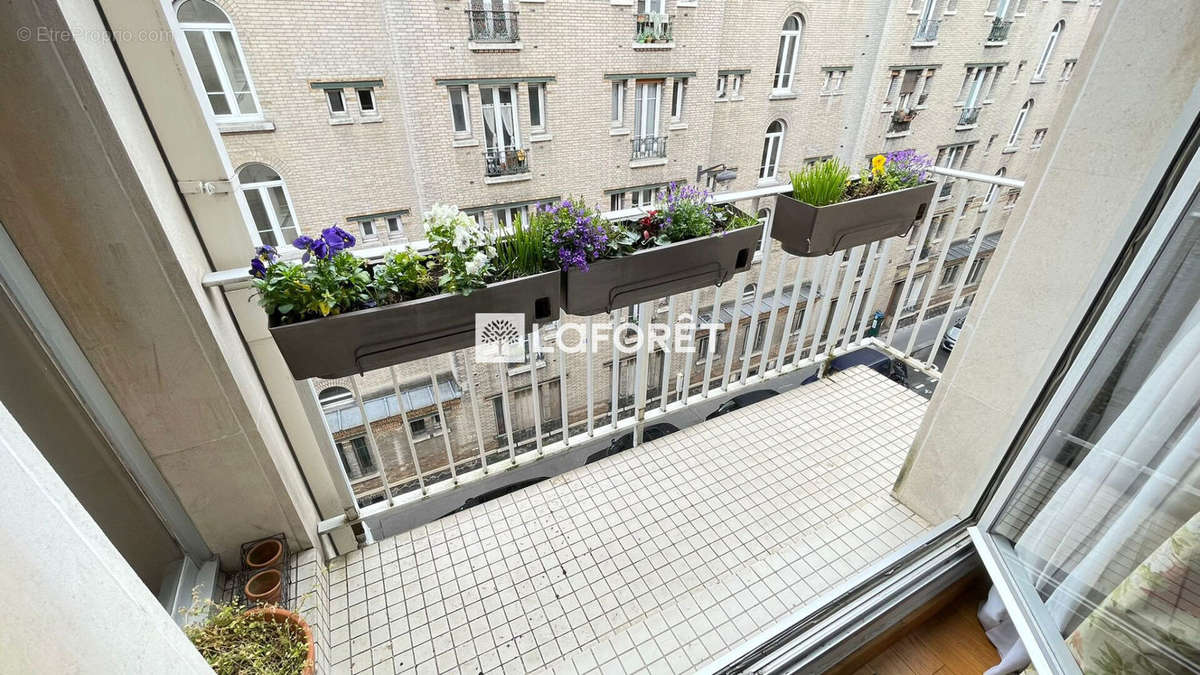 Appartement à PARIS-12E