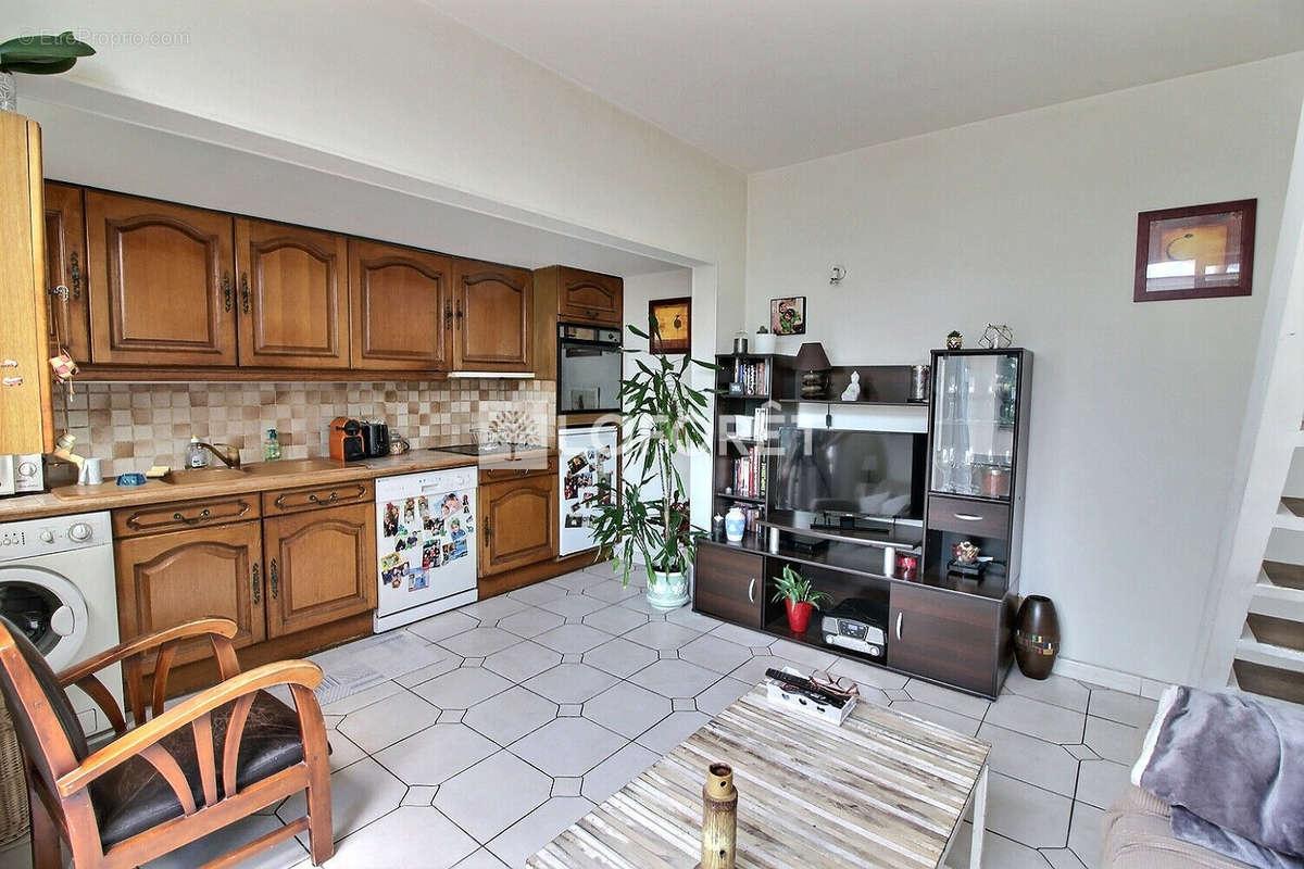 Appartement à BOIS-COLOMBES