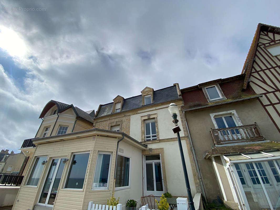 Appartement à SAINT-AUBIN-SUR-MER