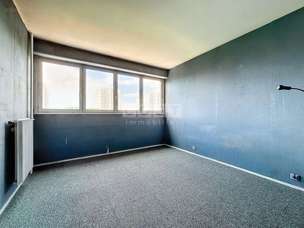 Appartement à GENNEVILLIERS