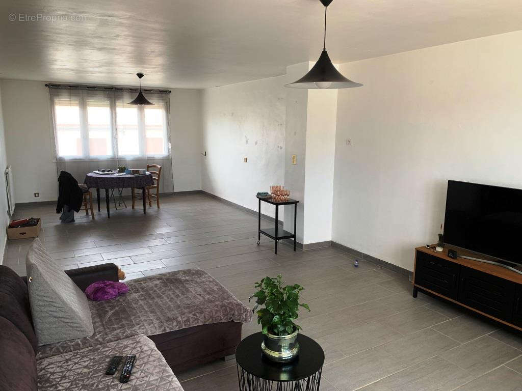 Appartement à BLAINVILLE-SUR-L&#039;EAU