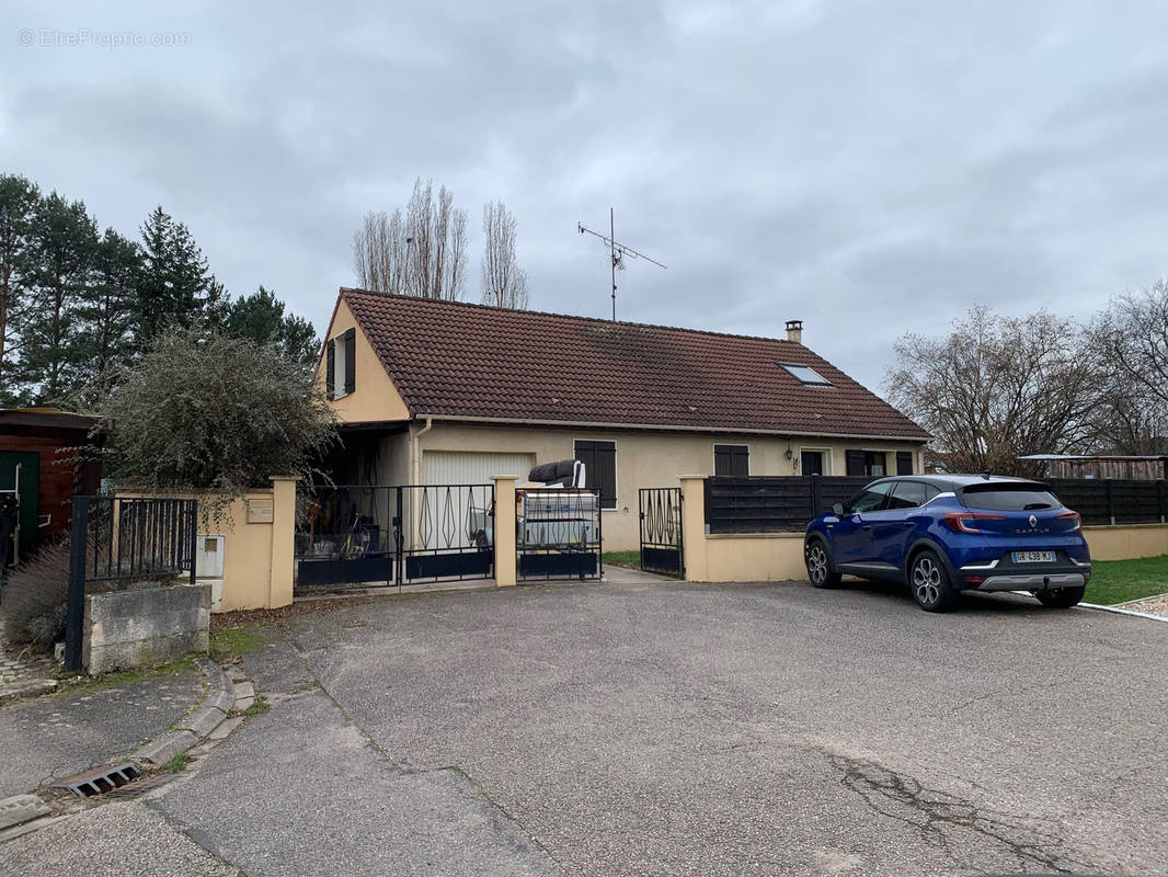 Maison à BLAINVILLE-SUR-L&#039;EAU