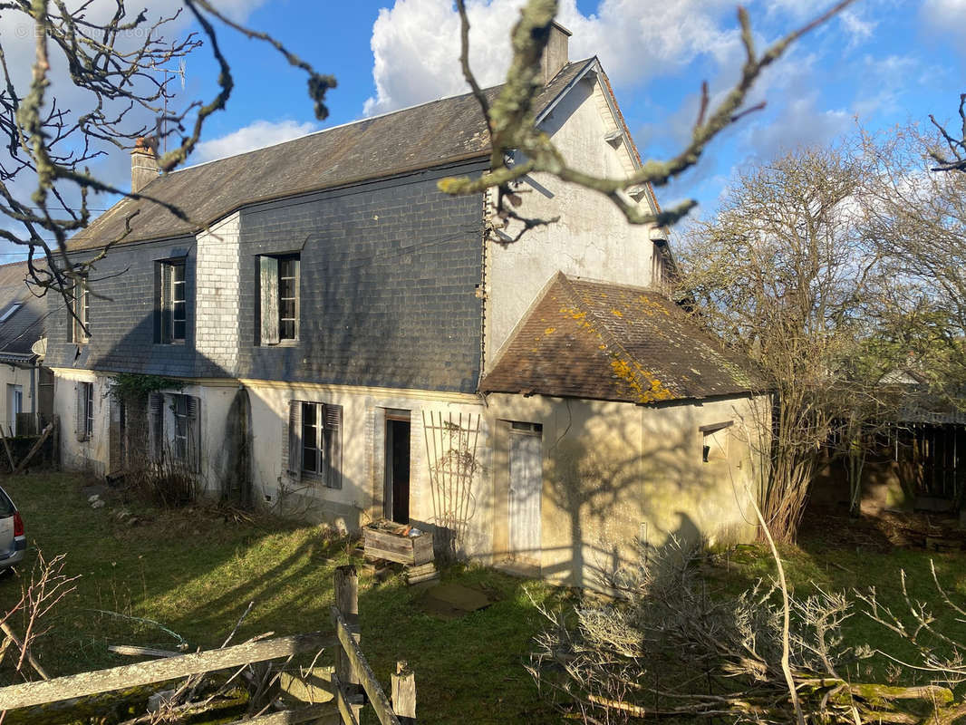 Maison à PARIGNE-L&#039;EVEQUE