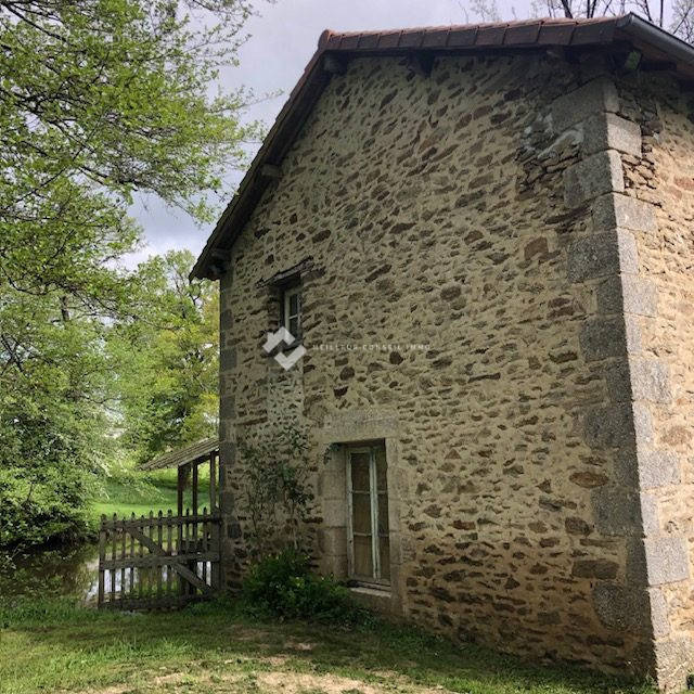 Moulin - Maison à PEYRAT-DE-BELLAC