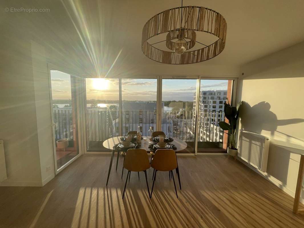 Appartement à BORDEAUX