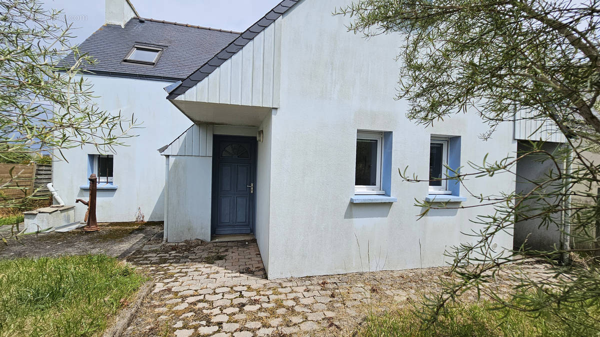 Maison à CAMARET-SUR-MER