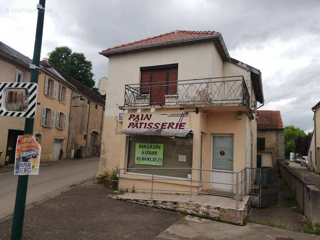 Appartement à BREUREY-LES-FAVERNEY