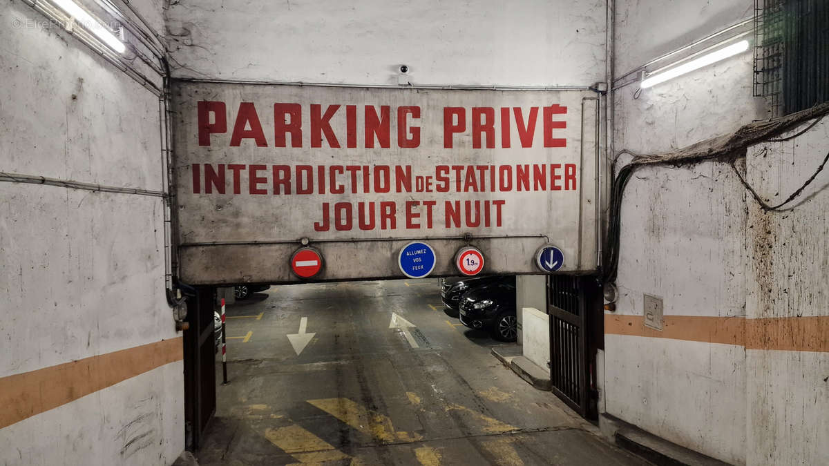 Parking à BOULOGNE-BILLANCOURT