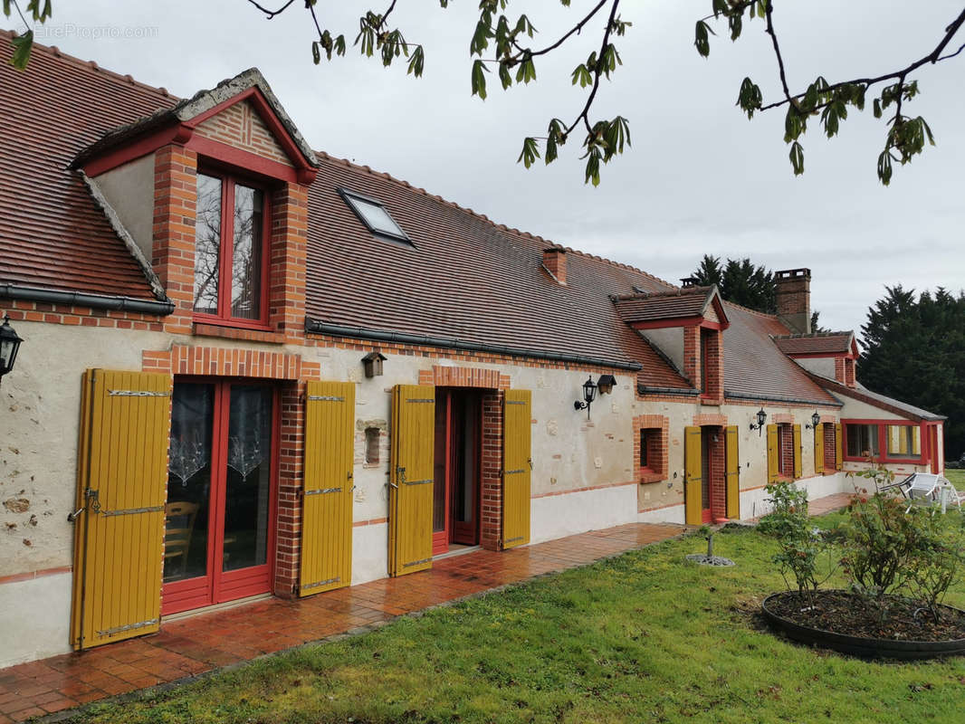 Maison à SAINT-JULIEN-SUR-CHER