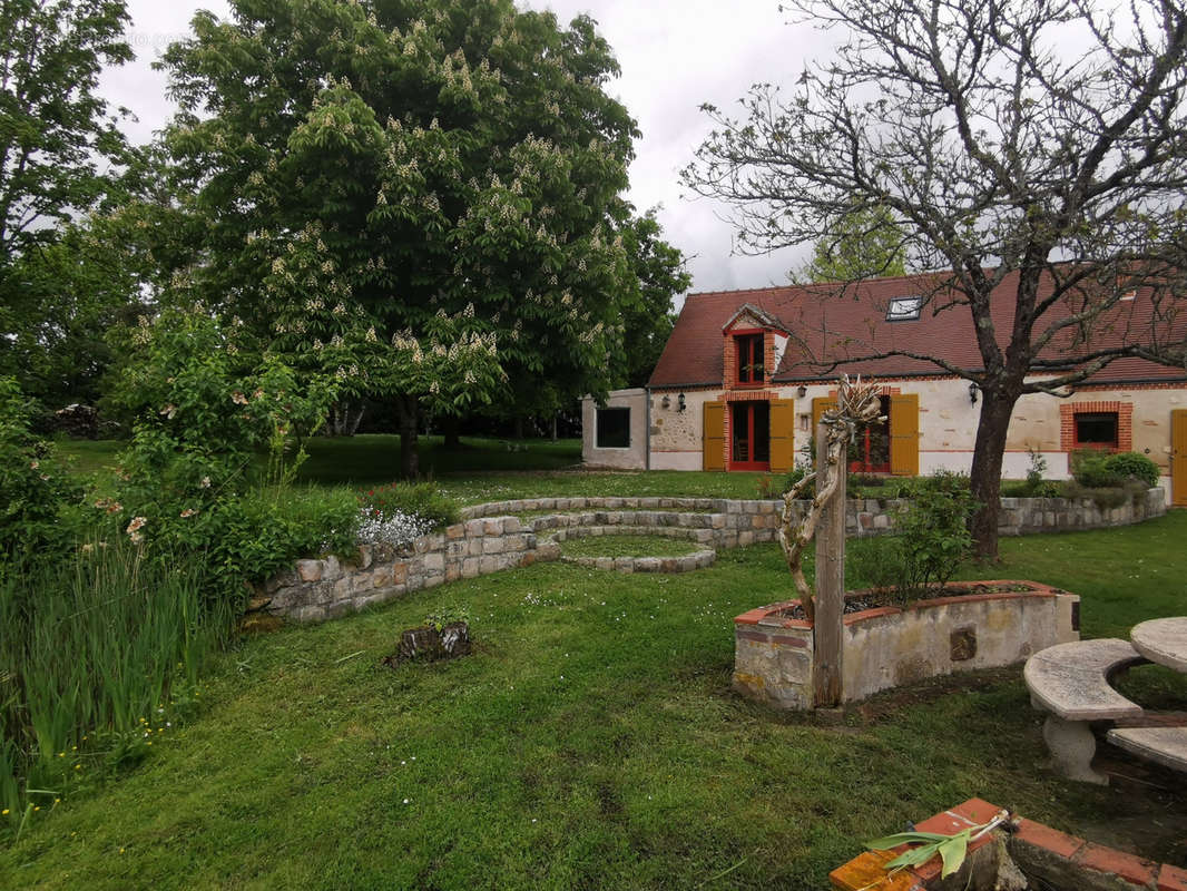 Maison à SAINT-JULIEN-SUR-CHER