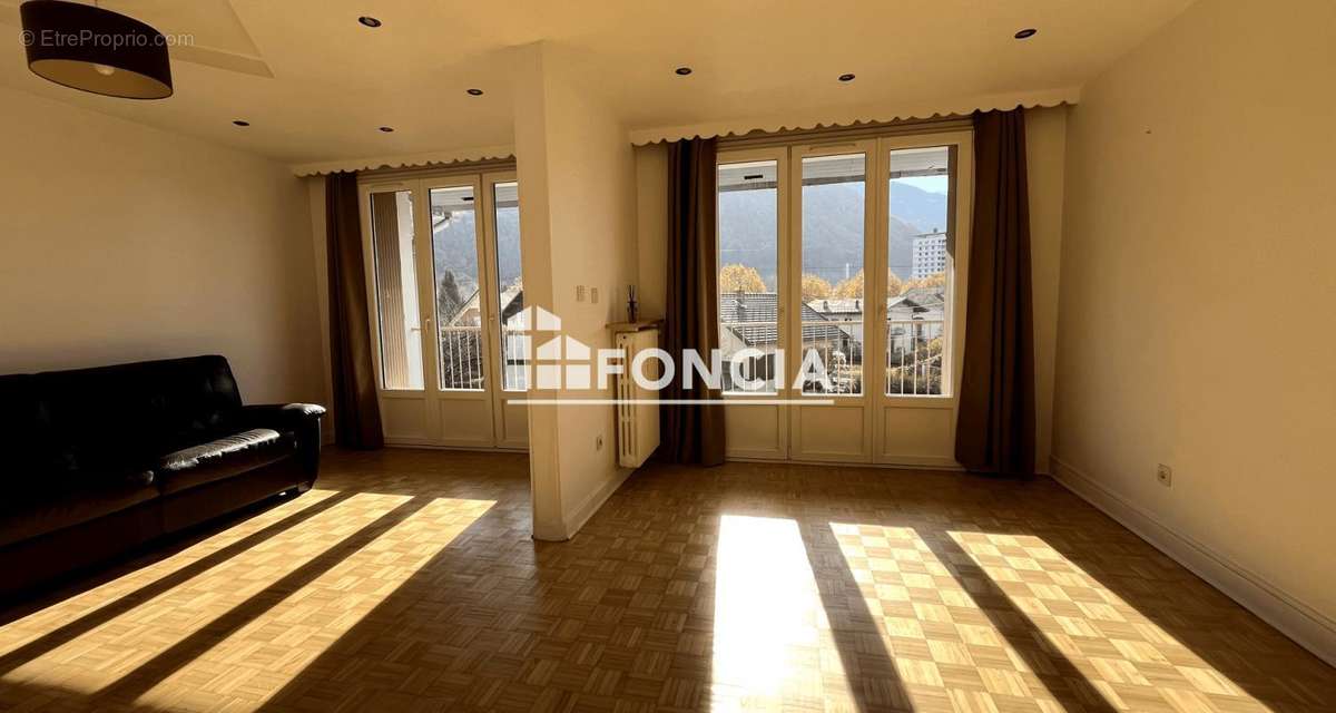 Appartement à ALBERTVILLE