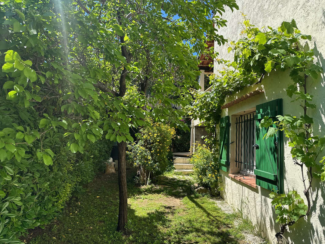 Maison à LA GARDE