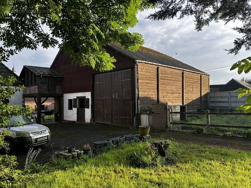 Maison à BOUE