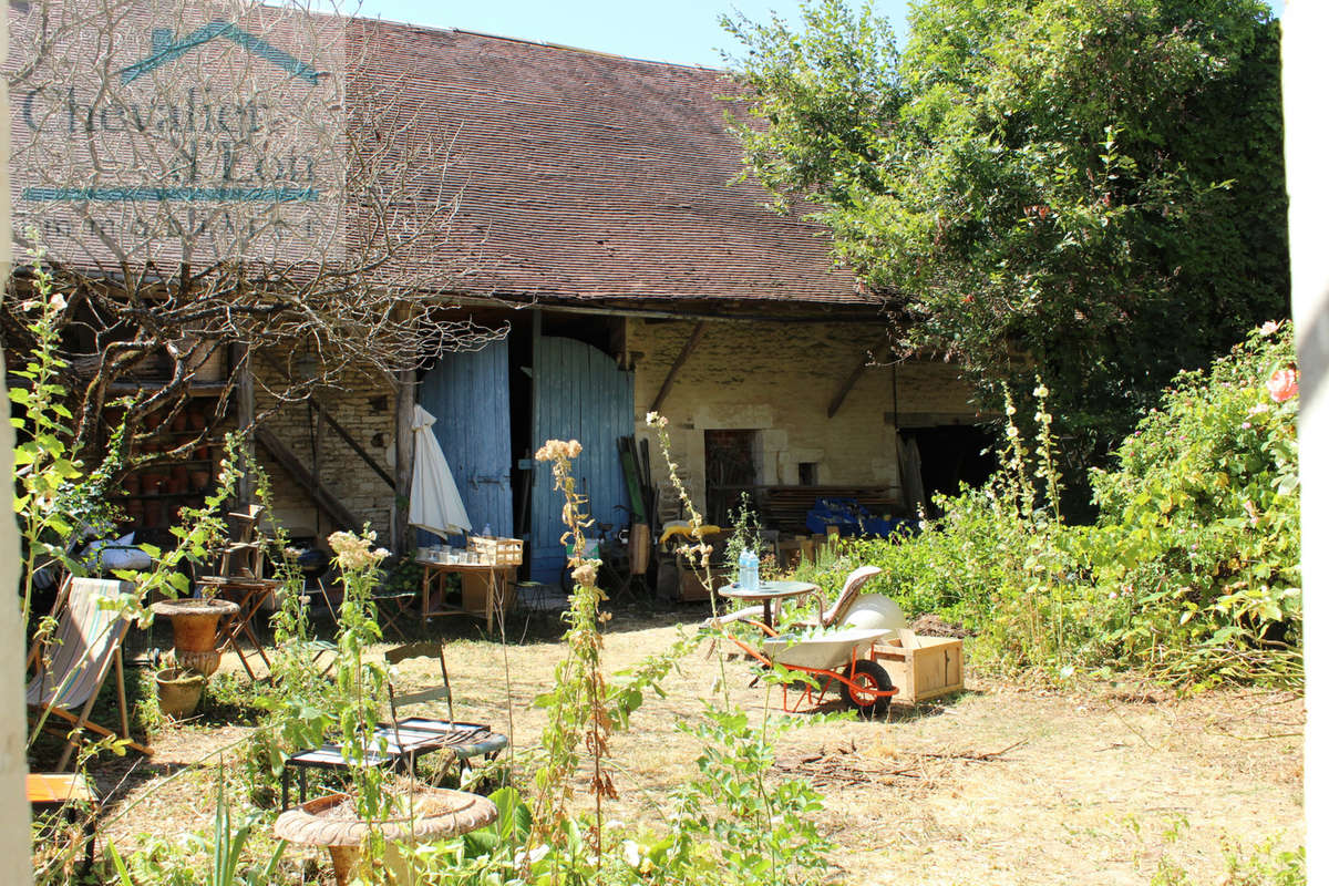 Maison à ARTHONNAY