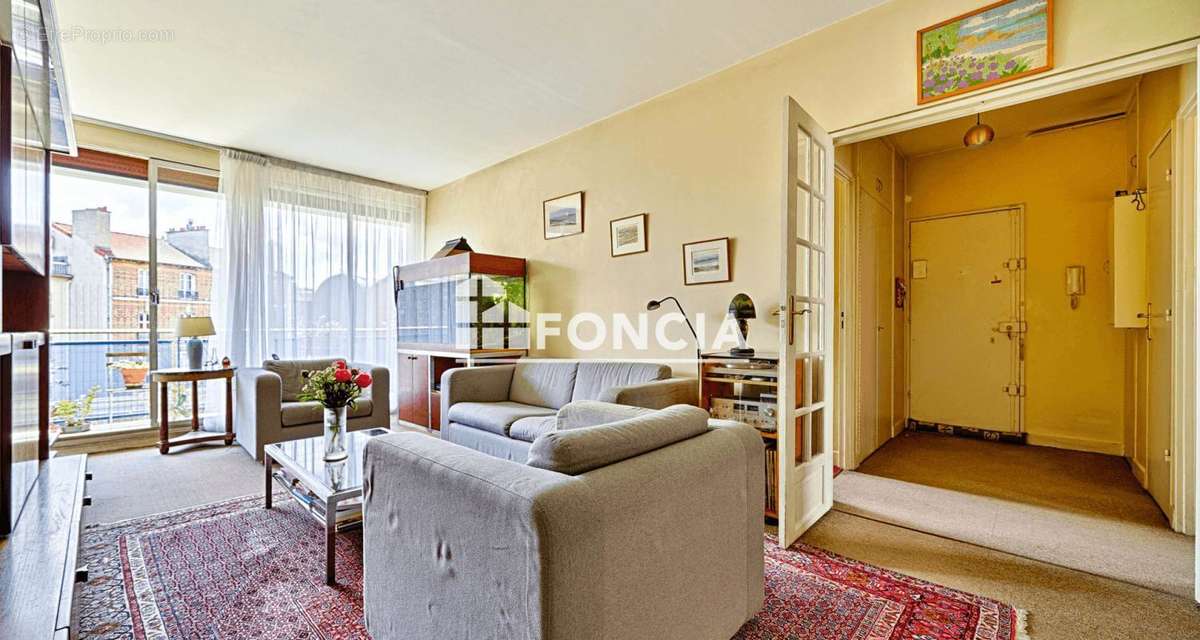 Appartement à ISSY-LES-MOULINEAUX