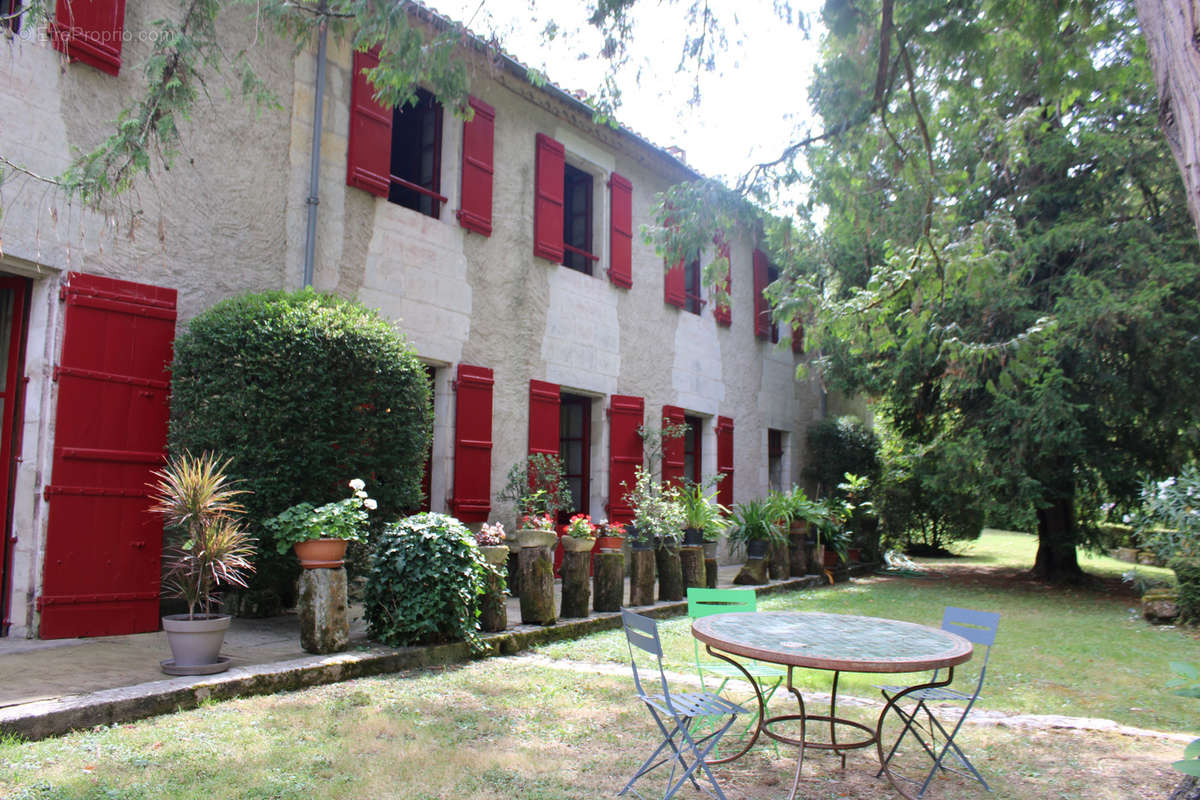 Maison à MARSAC-SUR-L&#039;ISLE