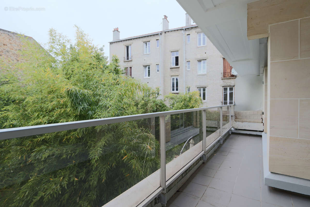 Appartement à LE RAINCY