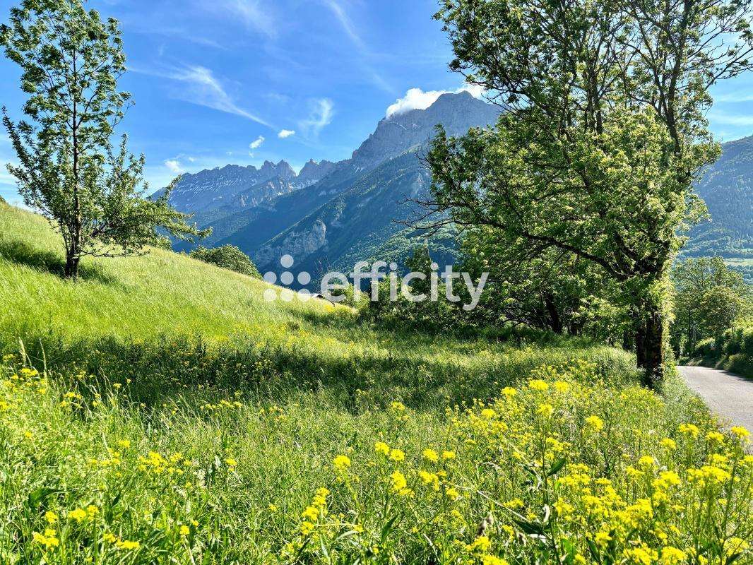 Terrain à ASPRES-LES-CORPS