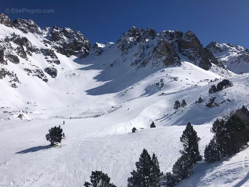 Appartement à ASTUGUE