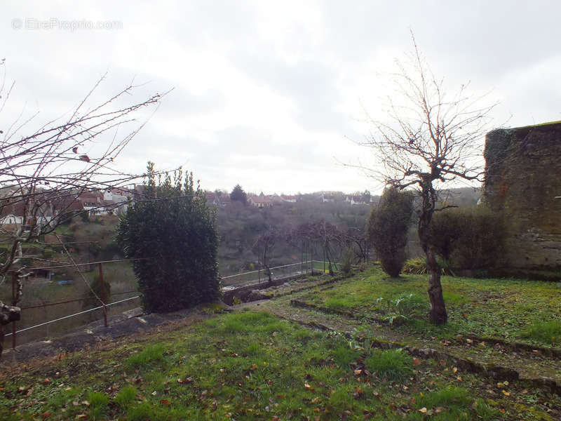 Appartement à SEMUR-EN-AUXOIS