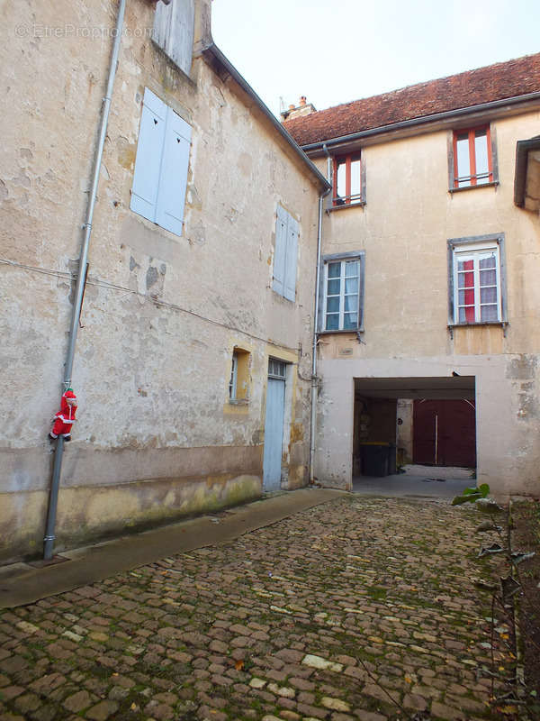 Appartement à SEMUR-EN-AUXOIS