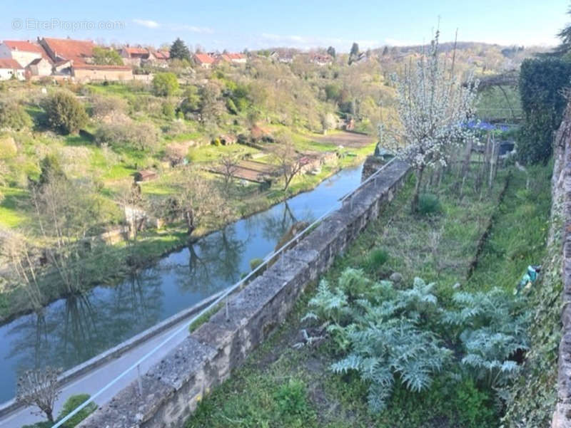 Appartement à SEMUR-EN-AUXOIS