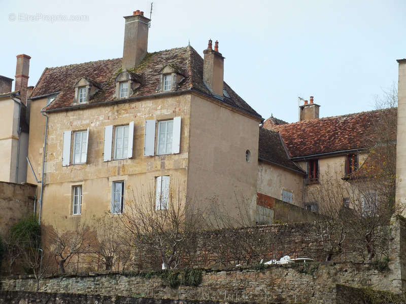 Appartement à SEMUR-EN-AUXOIS