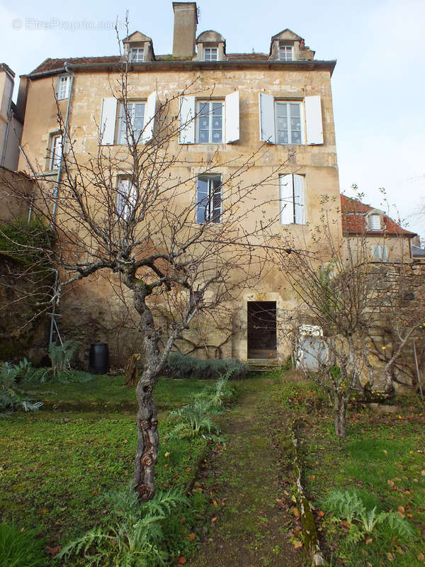 Appartement à SEMUR-EN-AUXOIS