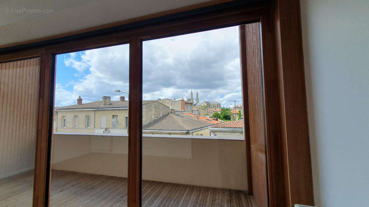 Appartement à BORDEAUX