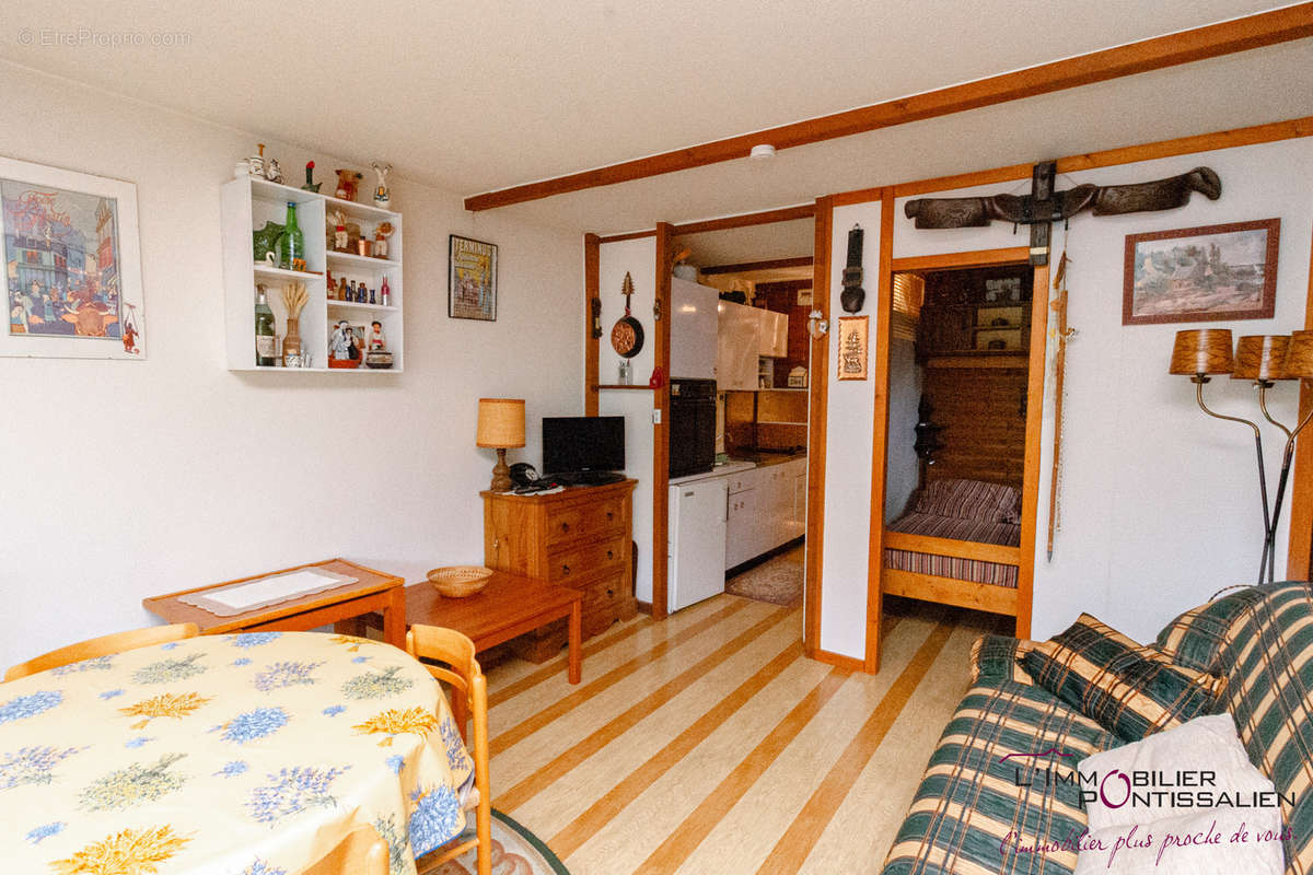 Appartement à METABIEF