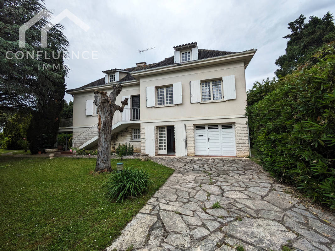 Maison à VILLENEUVE-SUR-LOT