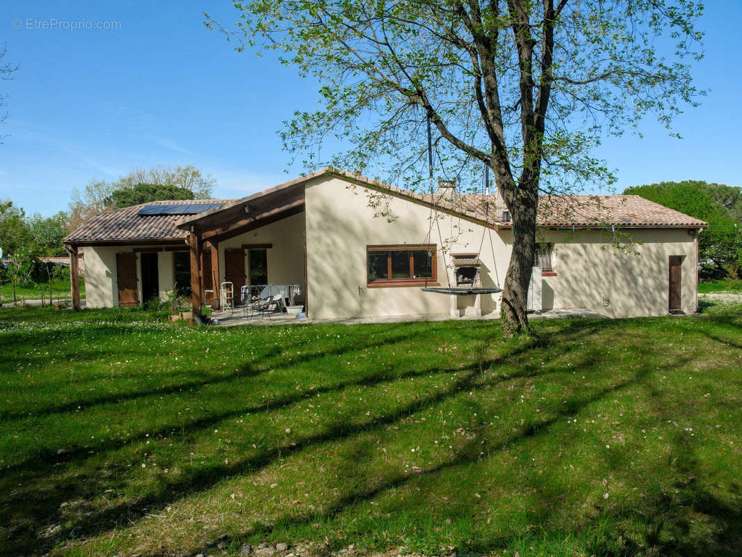 Maison à EAUNES