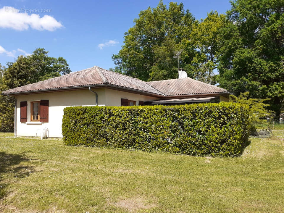 Maison à BERNOS-BEAULAC