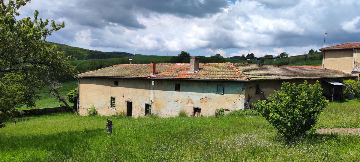 Maison à BRULLIOLES