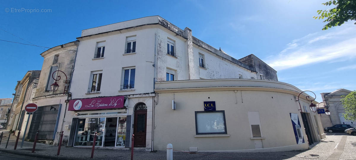 Appartement à PAUILLAC