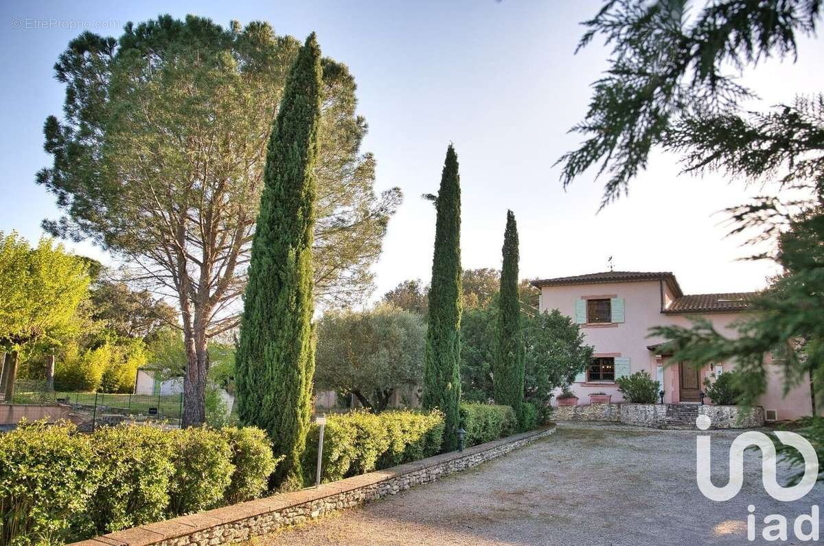 Photo 2 - Maison à UZES