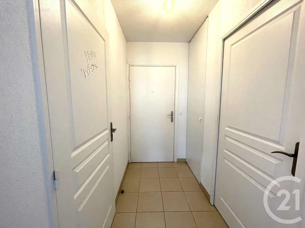 Appartement à LE ROURET