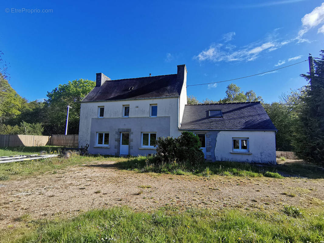 Maison à PLESTIN-LES-GREVES