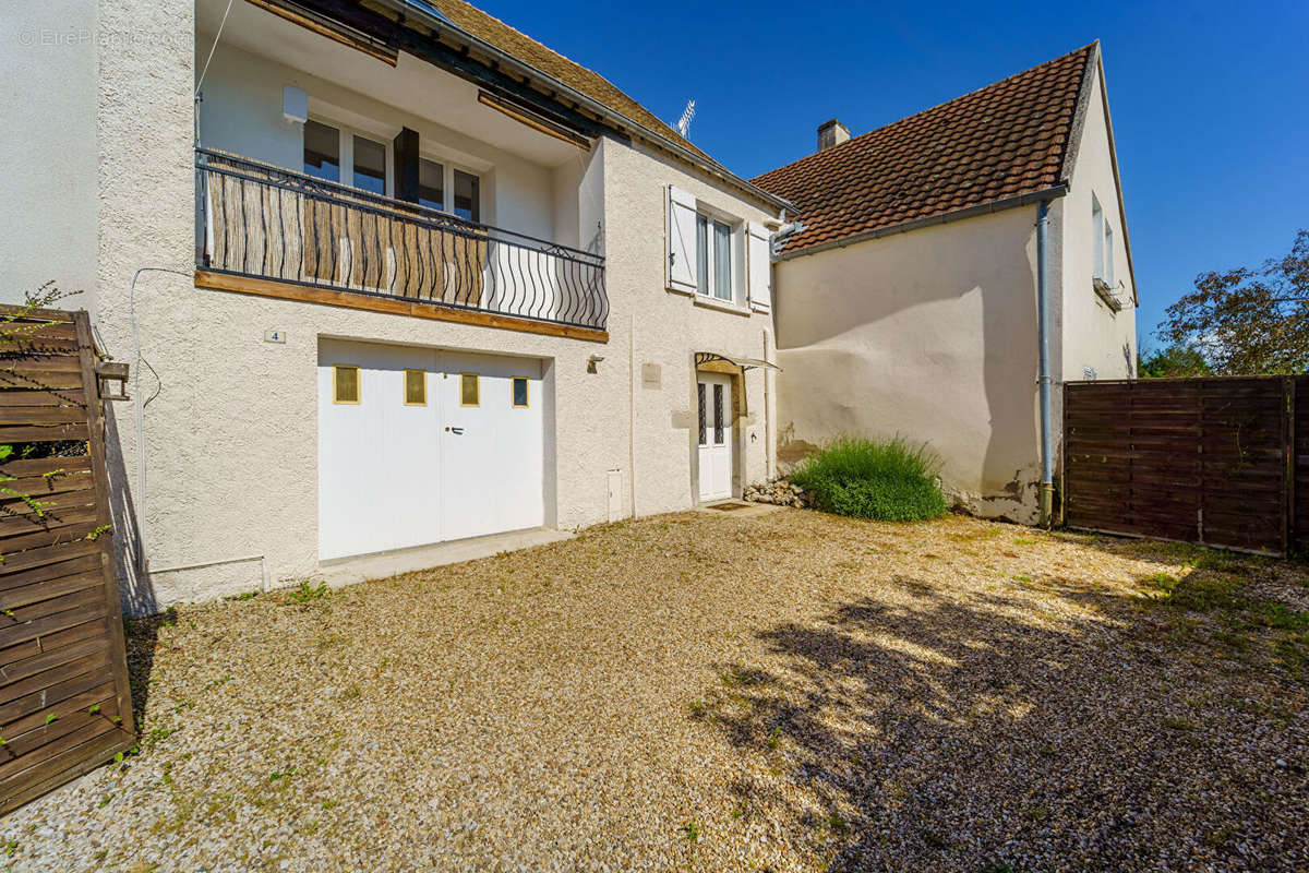 Maison à BEAUNE