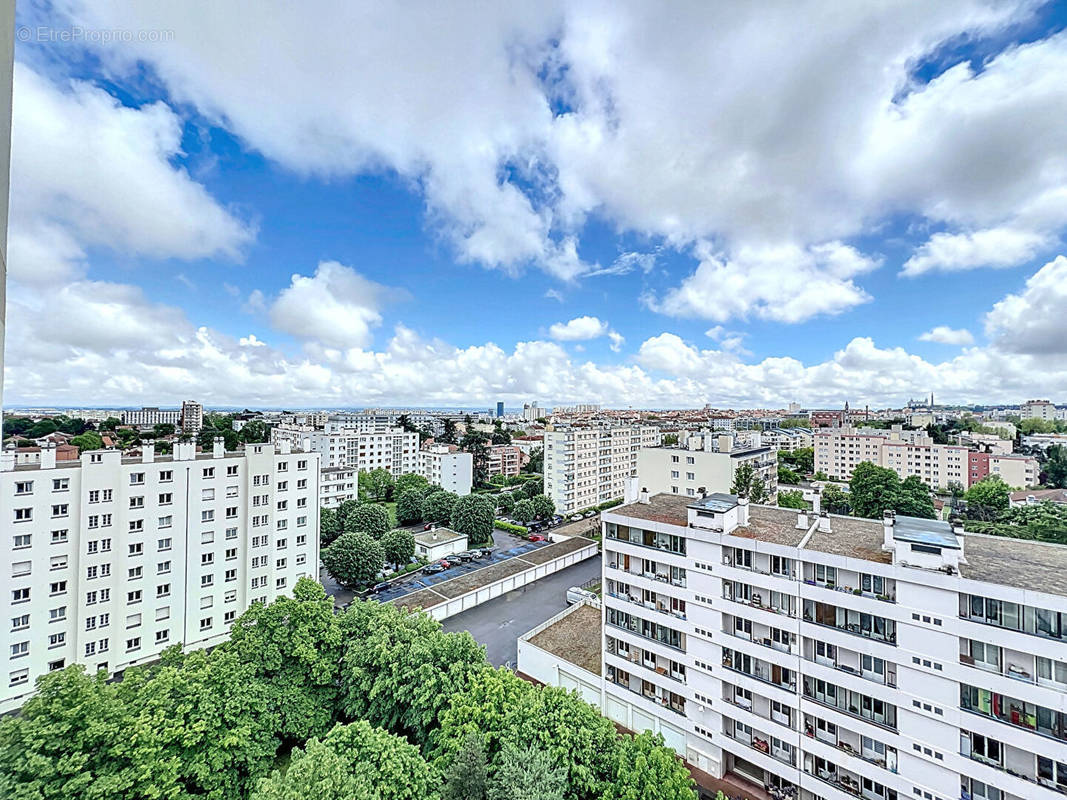 Appartement à CALUIRE-ET-CUIRE