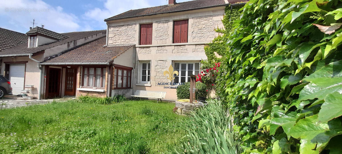 Maison à LAMORLAYE