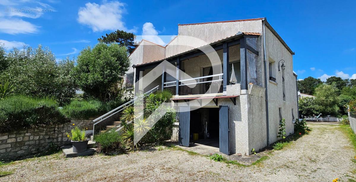 Maison à LA TREMBLADE