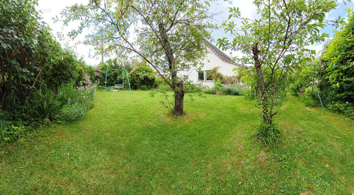 Maison à GREZ-SUR-LOING