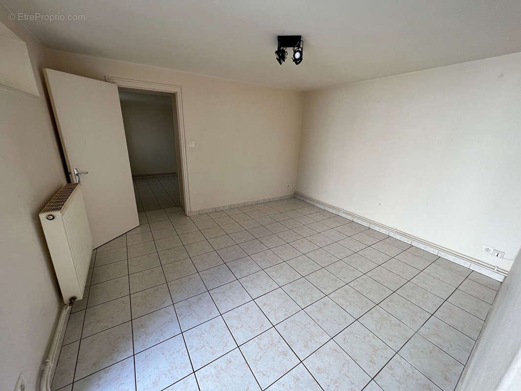 Appartement à IMPHY